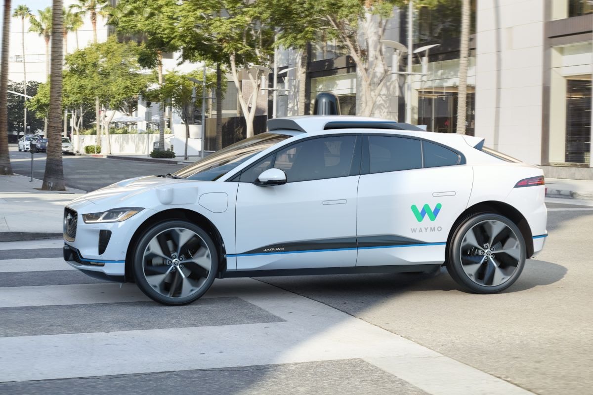 Waymo Jaguar i-Pace autonoom zelfrijdend