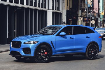 Jaguar F-Pace SVR