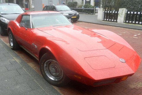 In het Wild: Chevrolet Corvette (1974)