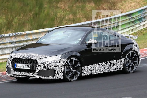 Ingepakte Audi TT RS in het openbaar