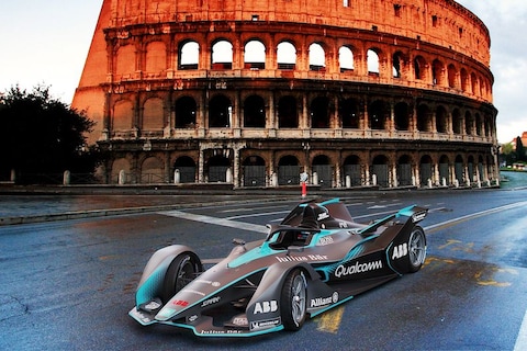 In beeld: Formule E-racer Porsche