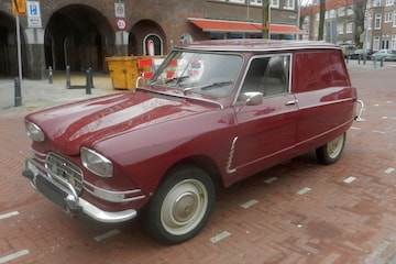 In het Wild: Citroën Ami 6 Break Service (1968)