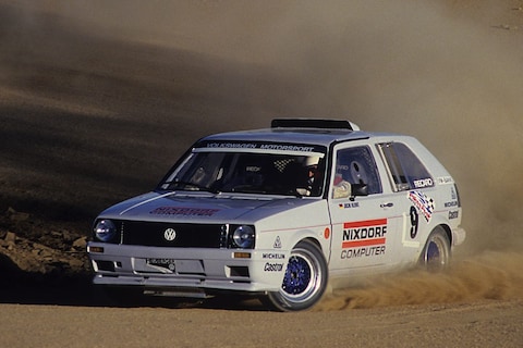 Tweemotorige Volkswagen Golf klaar voor Pikes Peak