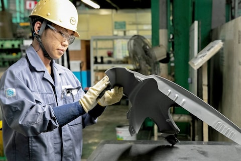 Nikkei daalt door yen en autofabrikanten