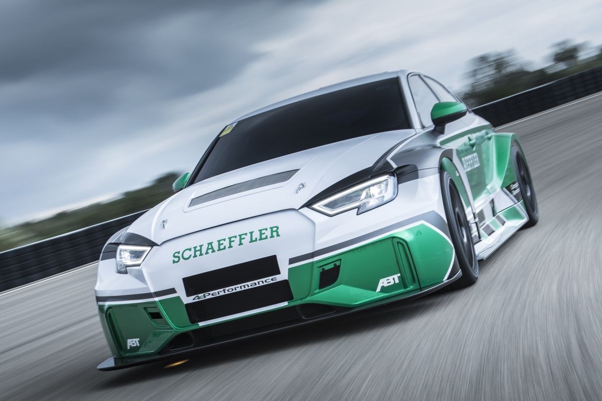 Audi A3 Sedan Schaeffler EV 4ePerformance