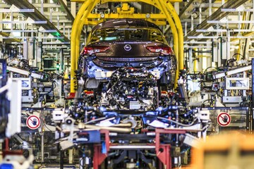 Fabriek Opel Duitsland Ruesselsheim Eisenach Insig
