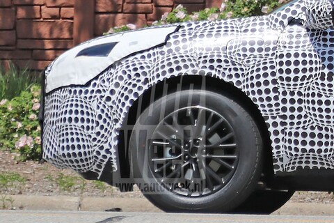 Plug-inhybride Ford Escape/Kuga gesnapt