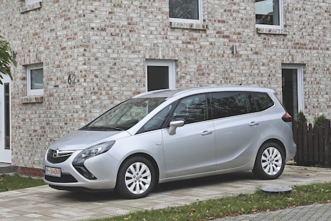 Opel Zafira - Doorgelicht