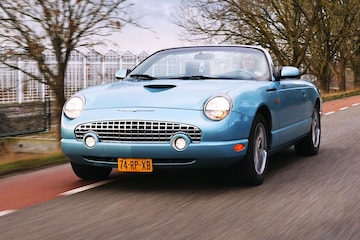 Blits Bezit - Ford Thunderbird