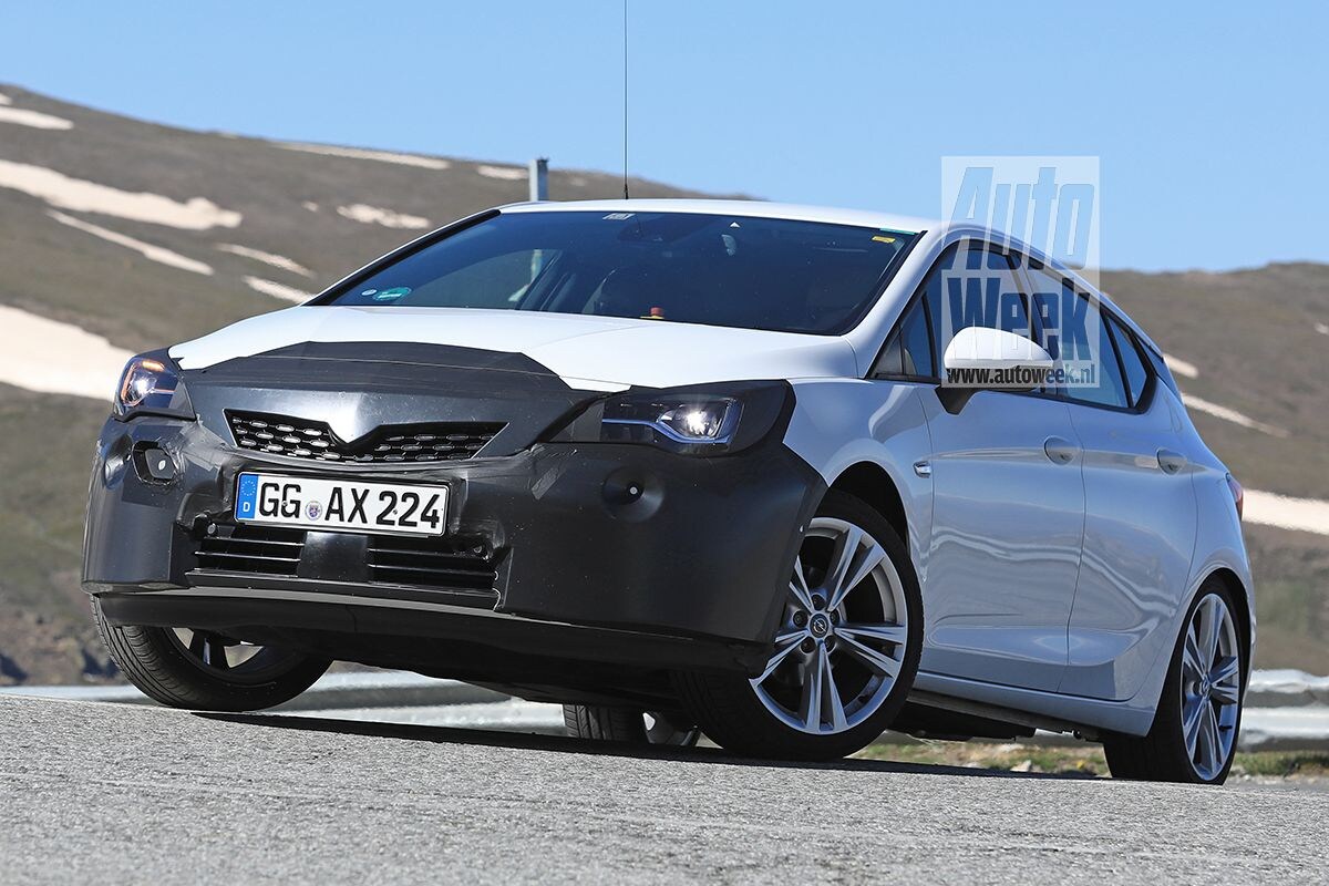 Spyshots Opel Astra facelift