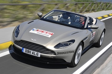 Aston Martin DB11 Volante