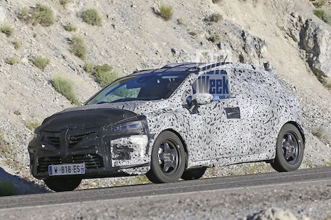 Testwerk nieuwe Renault Clio begonnen