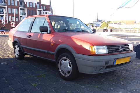In het Wild: Volkswagen Polo Classic (1991)