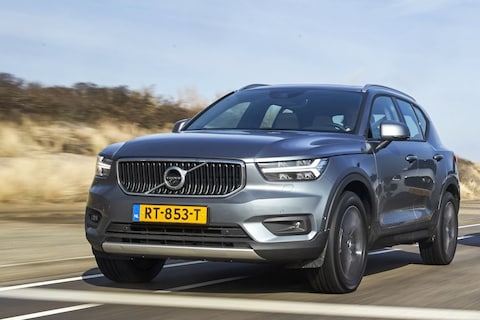 Volvo XC40 D4 AWD (2018)
