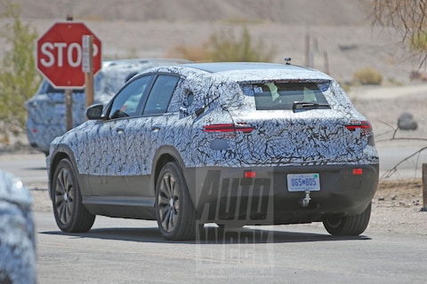 Betrapt: Mercedes-Benz EQ C