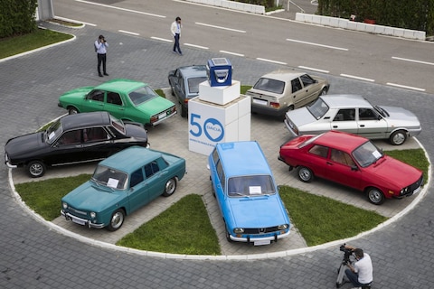 Fabrieksbezoek: 50 jaar Dacia