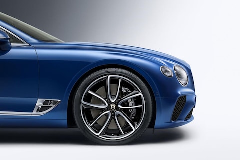 Bentley viert 100 jarig bestaan met kleine details