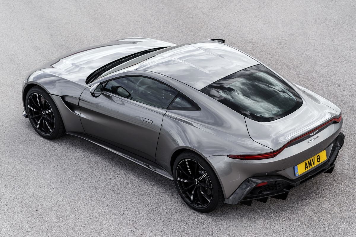 Aston Martin Vantage
