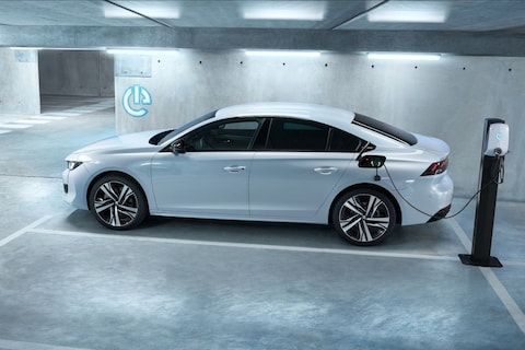 Alle prijzen Peugeot 508 Hybrid bekend