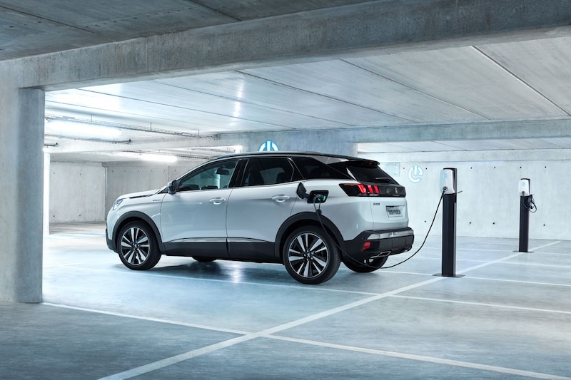 Peugeot 3008 en 508 (SW) Hybrid en Hybrid4
