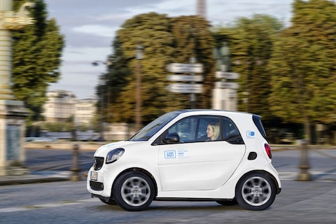 Autodeeldienst Car2go naar Parijs