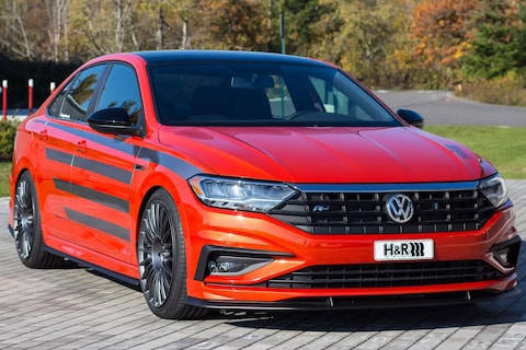 Volkswagen met drie Jetta's naar SEMA