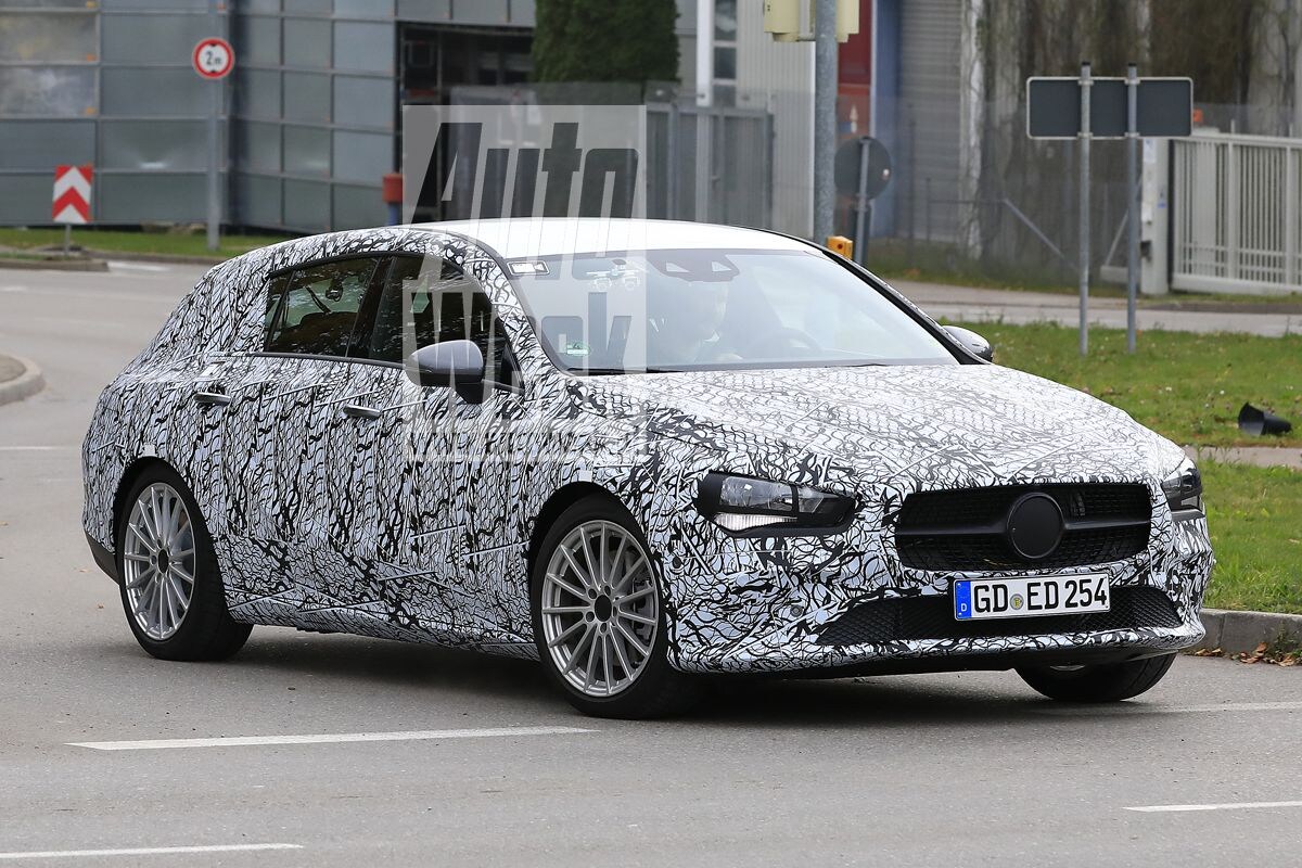 Spyshots Mercedes-Benz CLA Shooting Break