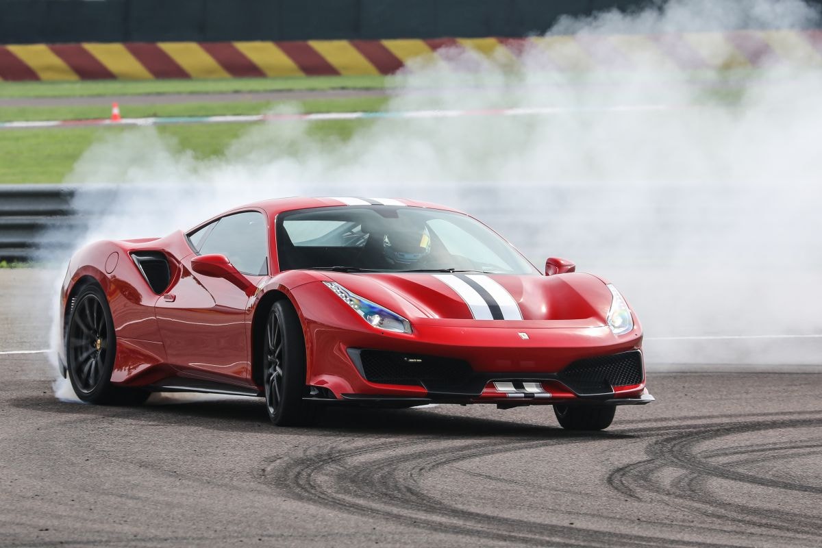 AutoWeek 45