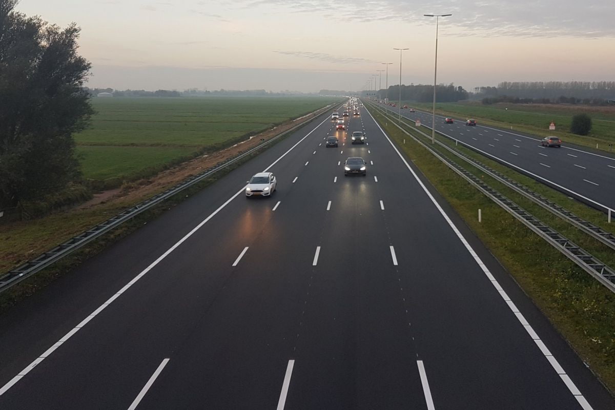 A4 verbreed Den Haag Amsterdam Leiden Snelweg rijd