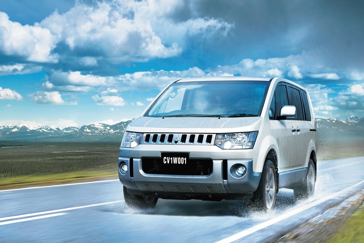 Mitsubishi Delica D:5