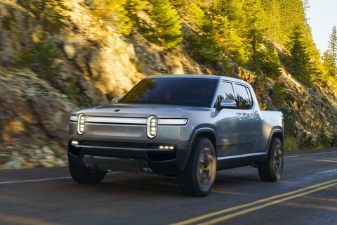 Tesla klaagt Rivian aan wegens 'bemachtigen geheimen'