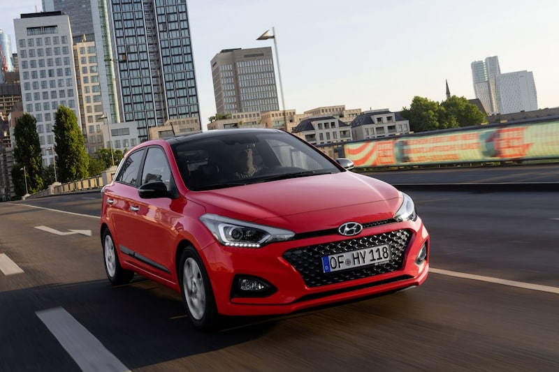 Hyundai i2