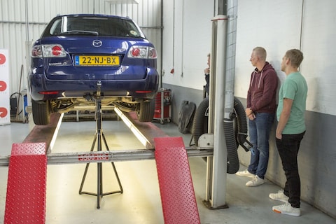 Mazda 6 Sportbreak - 2003 - 307.188 km - Klokje Rond