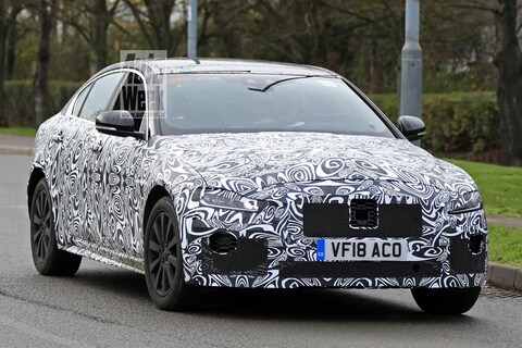Gefacelifte Jaguar XE gesnapt