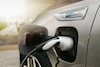 Kia Optima SW PHEV plug-in EV pluggen opladen