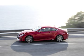 Lexus RC 300H
