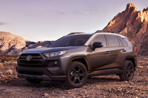 Toyota hijst nieuwe RAV4 in TRD-jas