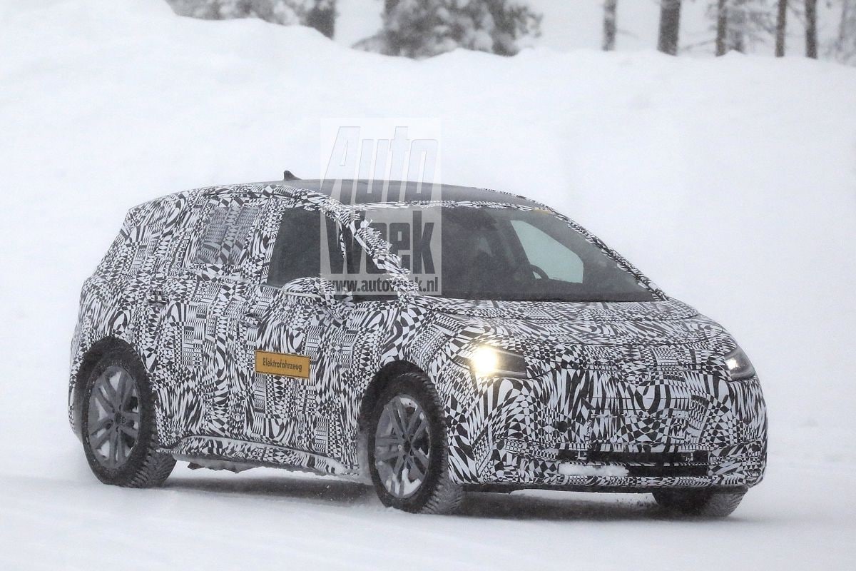 Volkswagen I.D. Neo spyshots