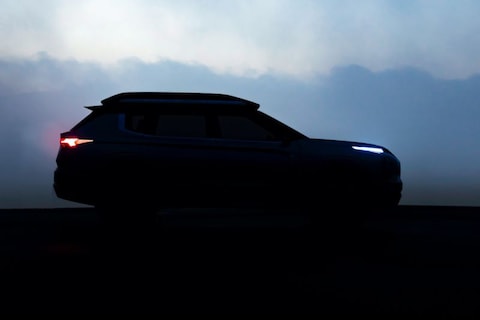 Nieuwe glimp Mitsubishi Engelberg Tourer concept-car