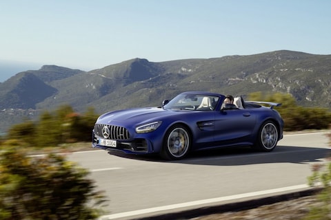 Mercedes-AMG GT R Roadster onthuld