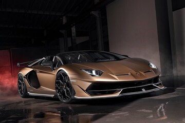 Lamborghini Aventador SVJ Roadster