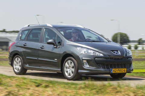 Occasion Test: Kia Ceed Sporty Wagon - Peugeot 308 SW - Volkswagen Golf Variant