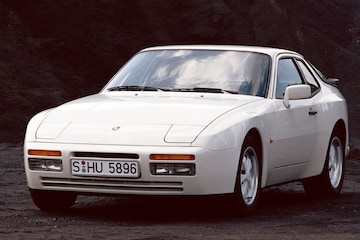 Facelift Friday: Porsche 944