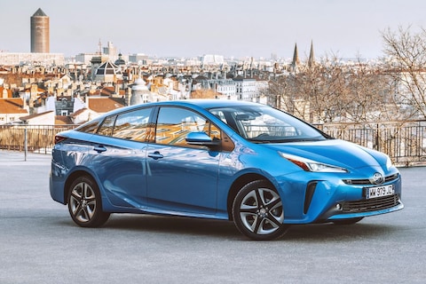 Vernieuwde Toyota Prius geprijsd