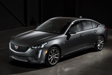 Cadillac presenteert CT5