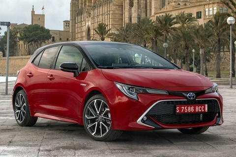 Toyota Corolla 1.8 Hybrid First Edition