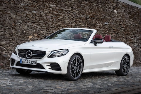 Mercedes-Benz C 300 Cabriolet AMG Line