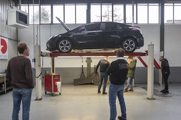Klokje rond Opel Ampera