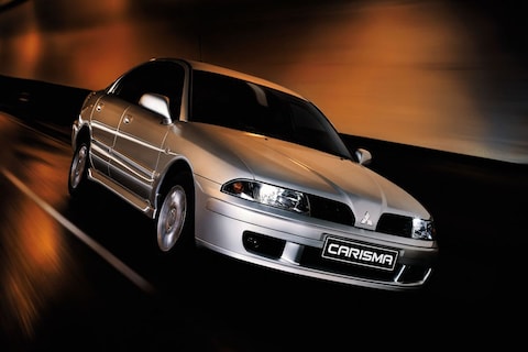 Facelift Friday: Mitsubishi Carisma