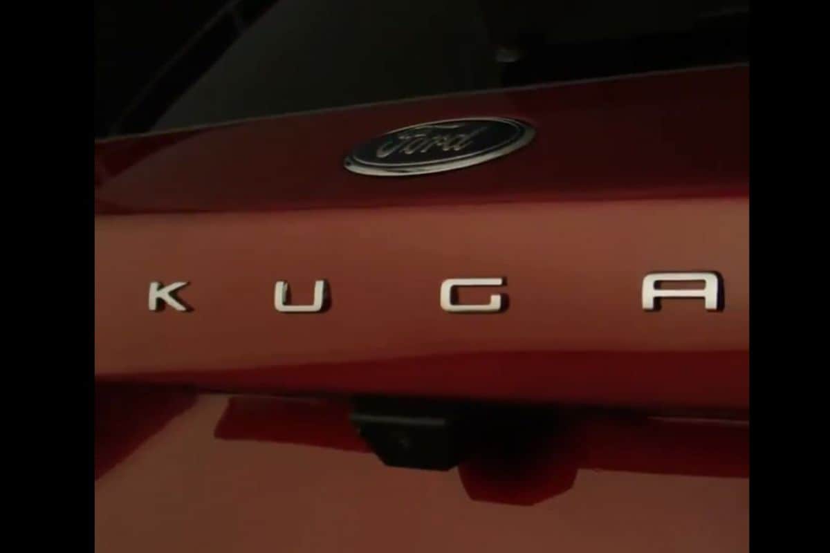 Ford Kuga teaser